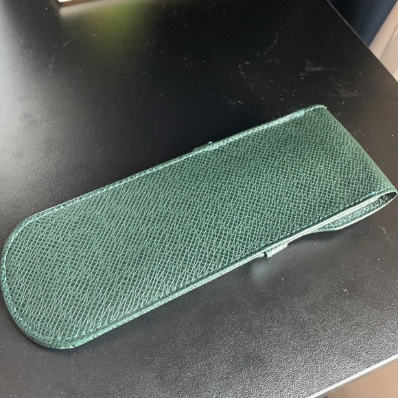Louis Vuitton Dark Green Epi Leather Glasses Case - Picture 5 of 8